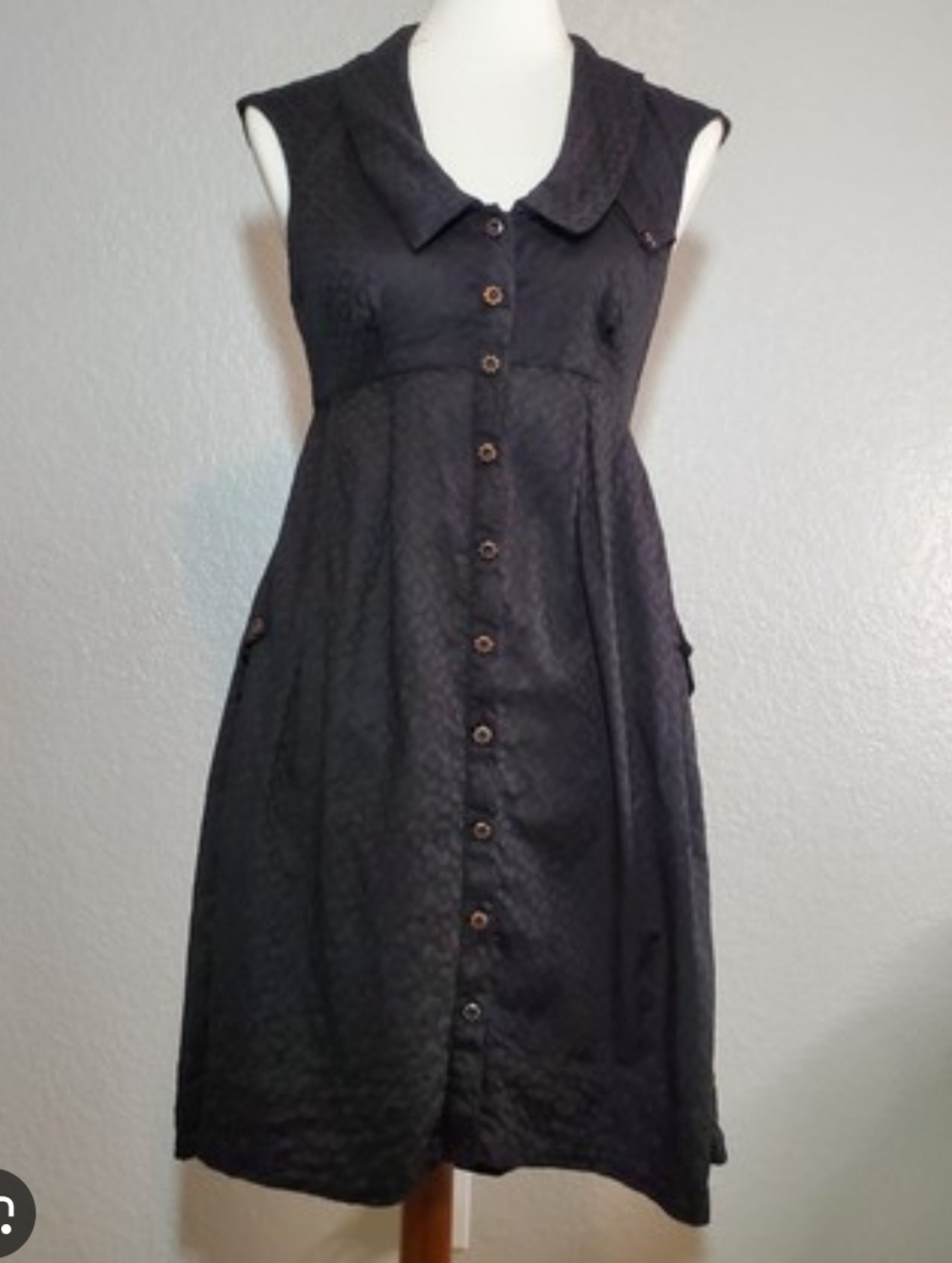 407-Maeve Anthropologie Black Textured High-Low Button Dress‎